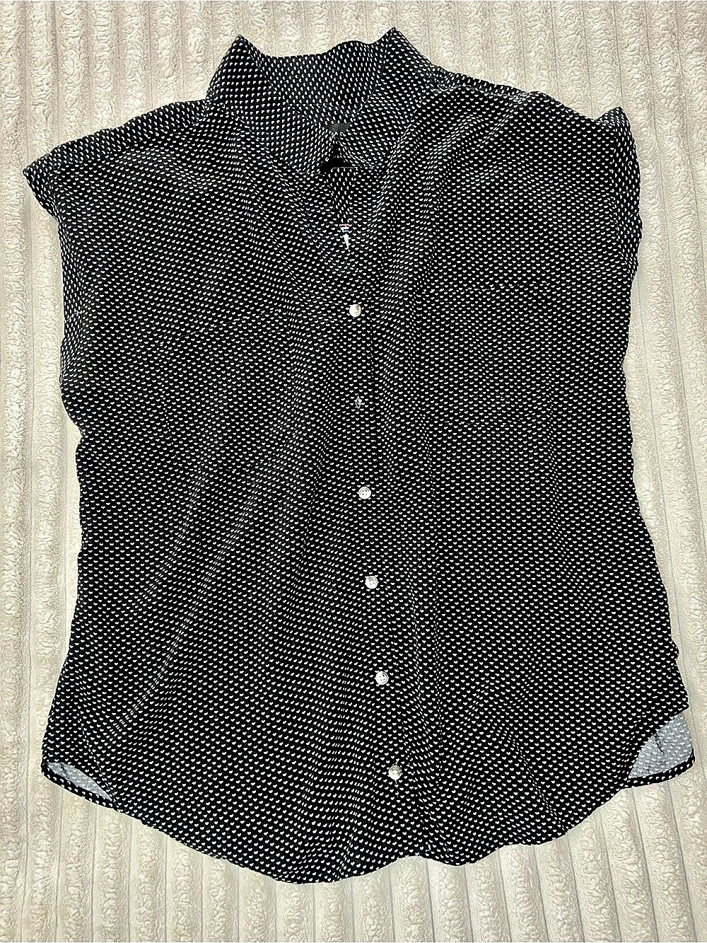 J.Crew Boyfriend Shirt Polka Dot Button Down in Black & White Like New